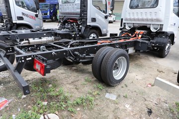 ������� ����EM 4.5T 3.8�׵��Ŵ��綯��ʽ�Ῠ59.4kWhͼƬ