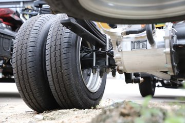 ������� ����EM 4.5T 3.8�׵��Ŵ��綯��ʽ�Ῠ59.4kWhͼƬ