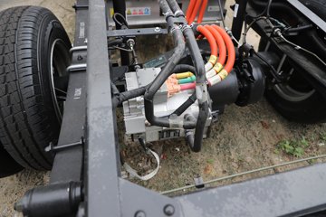 ������� ����EM 4.5T 3.8�׵��Ŵ��綯��ʽ�Ῠ59.4kWhͼƬ