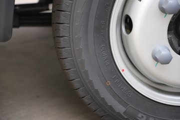 ������� ����EM 4.5T 3.8�׵��Ŵ��綯��ʽ�Ῠ59.4kWhͼƬ