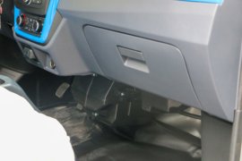 T3LEV&nbsp;电动载货车内饰图片