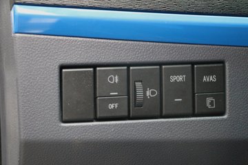 SRM��Դ T5LEV 2024��Ǽʰ� 3.5T 3.7�׵��Ŵ��綯��դʽ΢��70.47kWhͼƬ