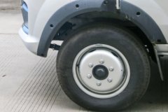SRM鑫源 T5LEV 2024款城际版 3.5T 3.7米单排纯电动仓栅式微卡70.47kWh