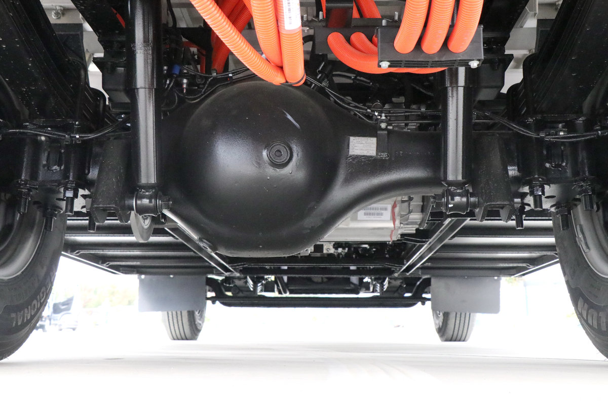 ǵT5EV Ƹ 4.5T 4.03׵Ŵ綯ʽῨ132kWh
