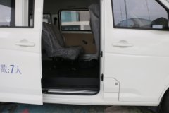 长安跨越 跨越星V5EV 2.5T 7座 4.495米纯电动多用途乘用车41.86kWh