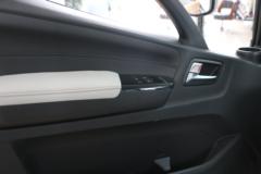 福田奥铃 智蓝EL-Plus 4.5T 4.14米单排纯电动厢式轻卡100.46kWh