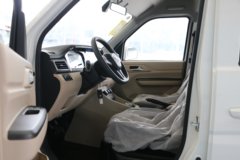 长安跨越 跨越星V7EV 豪华型 2.5T 7座 4.8米纯电动多用途乘用车41.86kWh