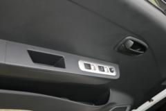 长安 跨越者D5 2.0L 122马力 CNG 3.7米单排栏板微卡