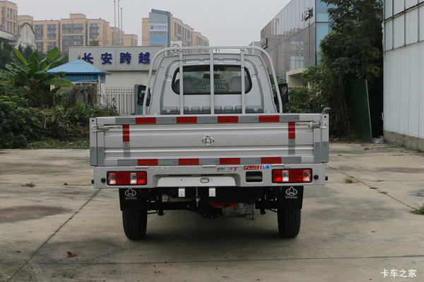 购新豹T3 PLUS电动载货车 享高达0.6万优惠