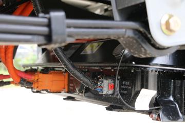 Խ ±T3 PLUS EV 3T 3.2׵Ŵ綯΢41.86kWhͼƬ