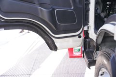 江淮 领跑L6 137马力 4.15米单排厢式轻卡(HFC5043XXYP21K4C7S)