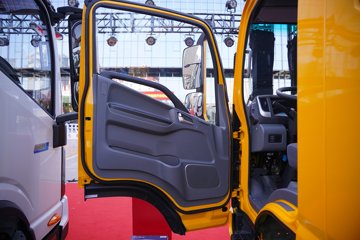 ���� ����A3 160���� 3.2��˫�������ῨͼƬ