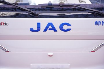 ���� ˧��ES9 4.5T 4.15�׵��Ŵ��綯��ʽ�Ῠ120.27kWhͼƬ