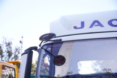 江淮 帅铃ES9 4.5T 4.15米单排纯电动厢式轻卡120.27kWh