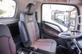 帅铃ES9&nbsp;电动载货车内饰图片