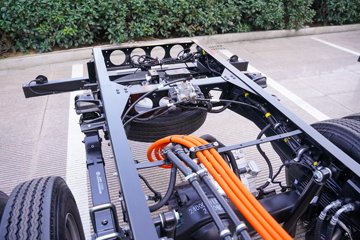 ���� ˧��ES9 4.5T 4.15�׵��Ŵ��綯��ʽ�Ῠ120.27kWhͼƬ