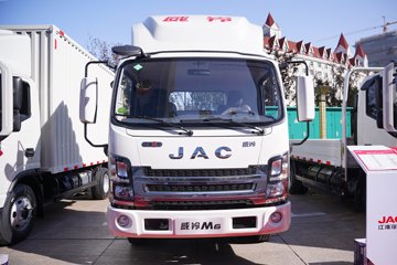 江淮威铃M6 2L柴油 140马力 万里扬5档 气刹 3.85米排半栏板轻卡