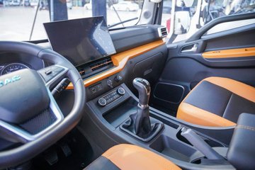 ��������L3 2.0L���� 150���� ����5�� Һɲ 3.8�׵�����ʽ�ῨͼƬ