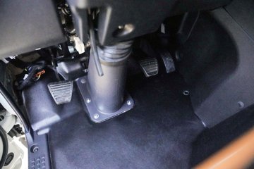 ��������L3 2.0L���� 150���� ����5�� Һɲ 3.8�׵�����ʽ�ῨͼƬ