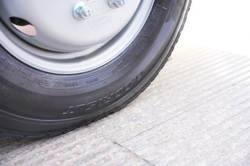 ��������L3 2.0L���� 150���� ����5�� Һɲ 3.8�׵�����ʽ�ῨͼƬ