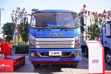 骏铃T7&nbsp;自卸车外观                                                图片