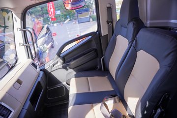 ���� ����T7 200���� 4X2 4.15���Ű���ж��(HFC3180P41K1C7S-1)ͼƬ