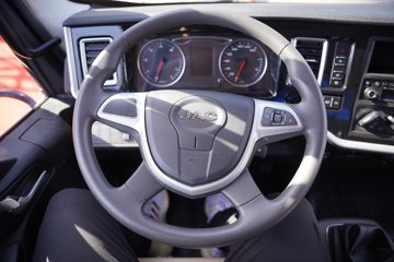 ���� ����T7 200���� 4X2 4.15���Ű���ж��(HFC3180P41K1C7S-1)ͼƬ