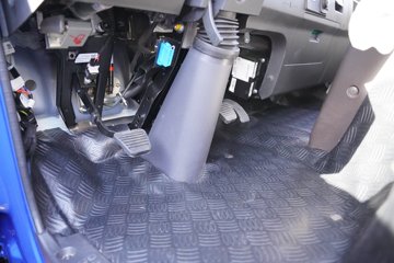 ���� ����T7 200���� 4X2 4.15���Ű���ж��(HFC3180P41K1C7S-1)ͼƬ