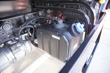 ���� ����T7 200���� 4X2 4.15���Ű���ж��(HFC3180P41K1C7S-1)ͼƬ