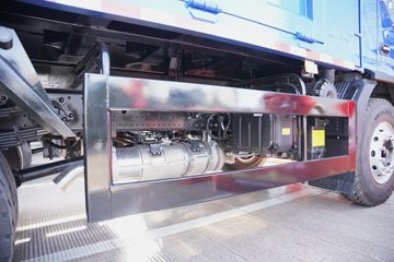 ���� ����T7 200���� 4X2 4.15���Ű���ж��(HFC3180P41K1C7S-1)ͼƬ