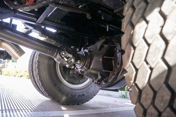 ���� ����T7 200���� 4X2 4.15���Ű���ж��(HFC3180P41K1C7S-1)ͼƬ