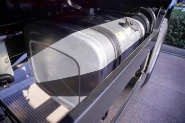 ���� ����T7 200���� 4X2 4.15���Ű���ж��(HFC3180P41K1C7S-1)ͼƬ