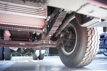 ���� ����T7 200���� 4X2 4.15���Ű���ж��(HFC3180P41K1C7S-1)ͼƬ