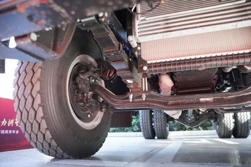 ���� ����T7 200���� 4X2 4.15���Ű���ж��(HFC3180P41K1C7S-1)ͼƬ