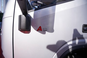 ��������A9 2.5L���� 180���� ��ʿ��8�� 4.18�׵��������ῨͼƬ