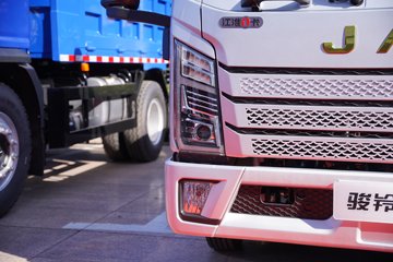 ��������A9 2.5L���� 180���� ��ʿ��8�� 4.18�׵��������ῨͼƬ