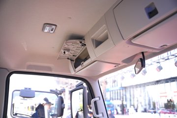 ��������A9 2.5L���� 180���� ��ʿ��8�� 4.18�׵��������ῨͼƬ