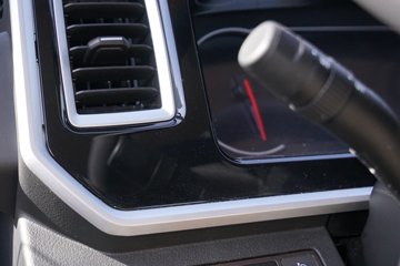 ��������A9 2.5L���� 180���� ��ʿ��8�� 4.18�׵��������ῨͼƬ