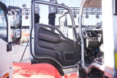 江淮骏铃A9 2.5L柴油 180马力 法士特8档 4.18米单排栏板轻卡