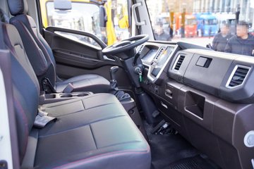 ���� ����A6 2L CNG 150���� ����6�� 4.18�׵��������ῨͼƬ