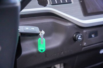 ���� ����A6 2L CNG 150���� ����6�� 4.18�׵��������ῨͼƬ