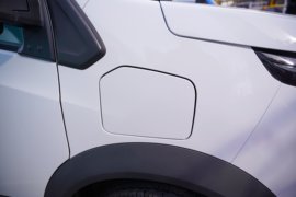 Van宝路&nbsp;电动封闭厢货外观图片