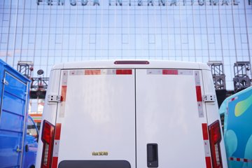 ���� Van��· V8����׷�ΰ� 2�� 5.46�״��綯��ʽ���䳵53.58kWhͼƬ