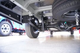 Van宝路&nbsp;电动封闭厢货底盘图片