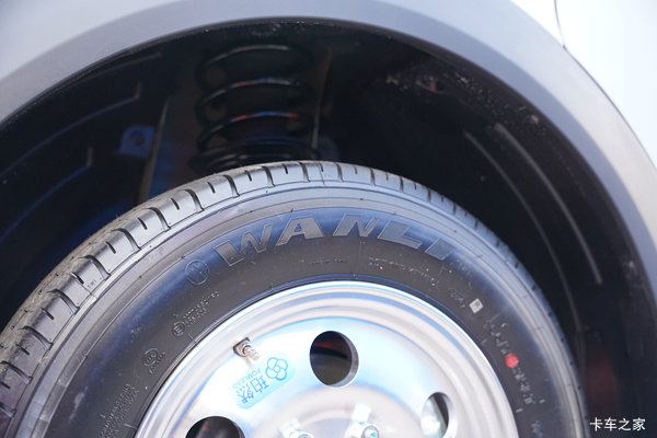 优惠0.58万 无锡市Van宝路电动封闭厢货系列超值促销