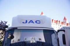 江淮 帅铃ES6 4.5T 单排纯电动仓栅式轻卡81.14kWh