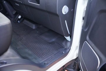 ���� ˧��ES6 4.5T ���Ŵ��綯��դʽ�Ῠ81.14kWhͼƬ