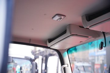 ���� ˧��ES6 4.5T ���Ŵ��綯��դʽ�Ῠ81.14kWhͼƬ