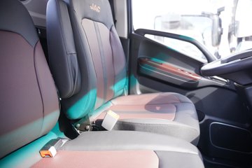 ���� ˧��ES6 4.5T ���Ŵ��綯��դʽ�Ῠ81.14kWhͼƬ