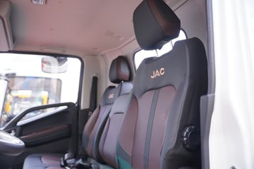 ���� ˧��ES6 4.5T ���Ŵ��綯��դʽ�Ῠ81.14kWhͼƬ